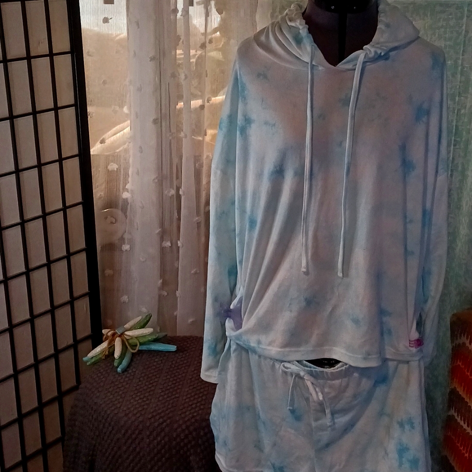 43 TyeDye Pj Set